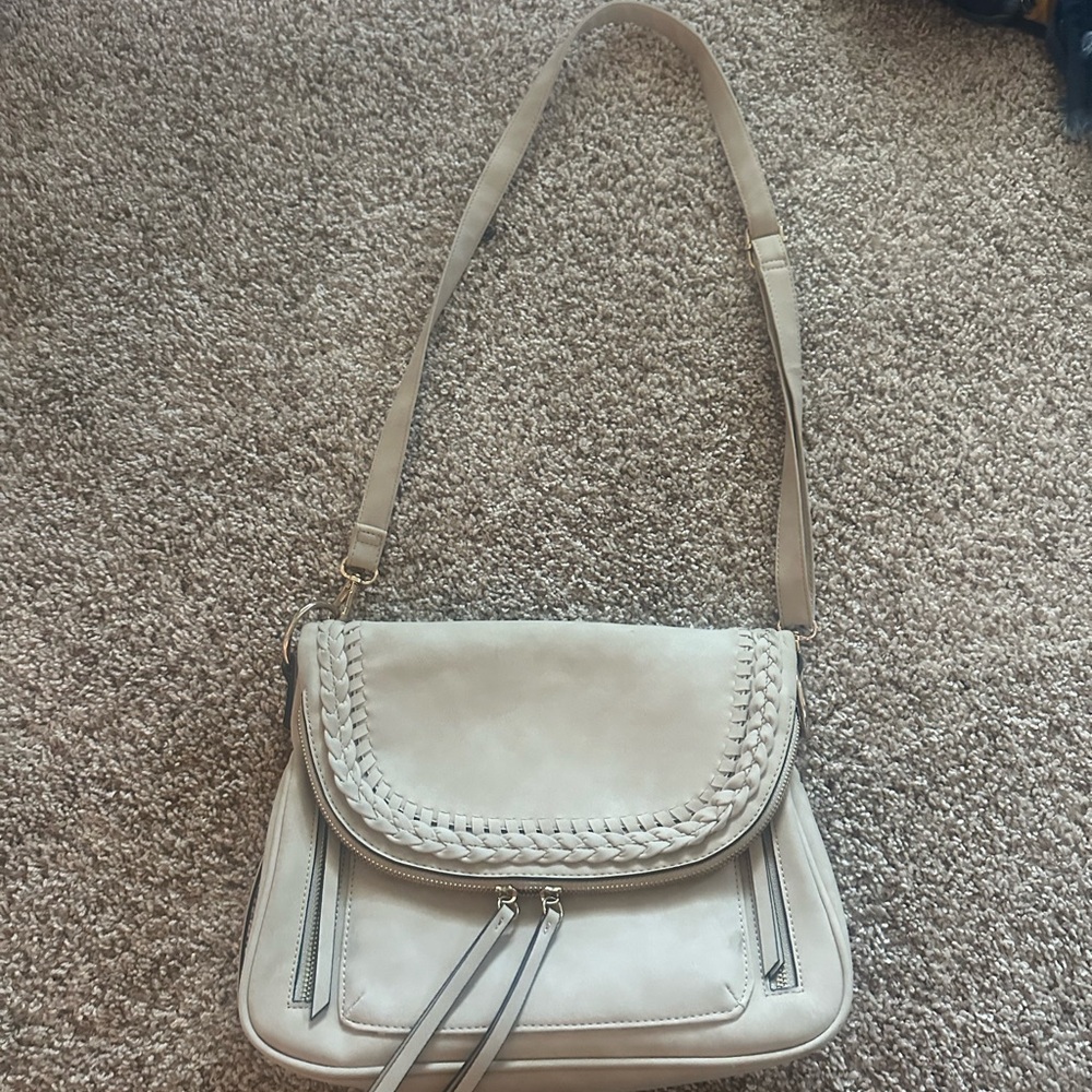 Elegant Cream Shoulder Bag